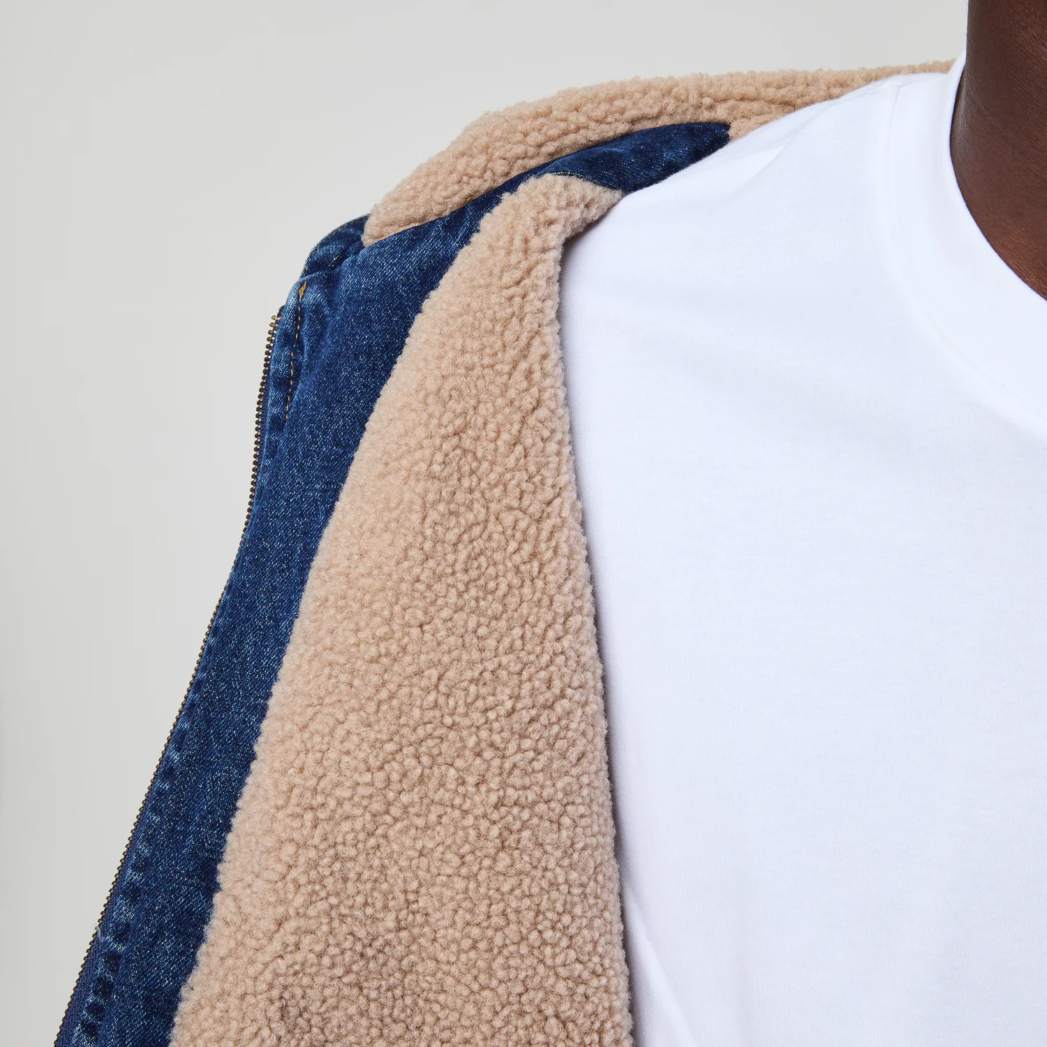 DAVIES DENIM SHERPA HOODED JACKET - Image 12