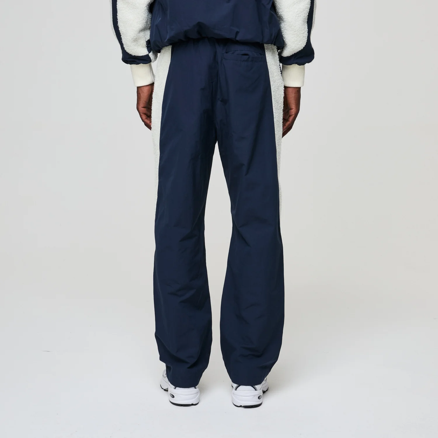 MICRO SHERPA & NYLON TRACK PANT - Image 5