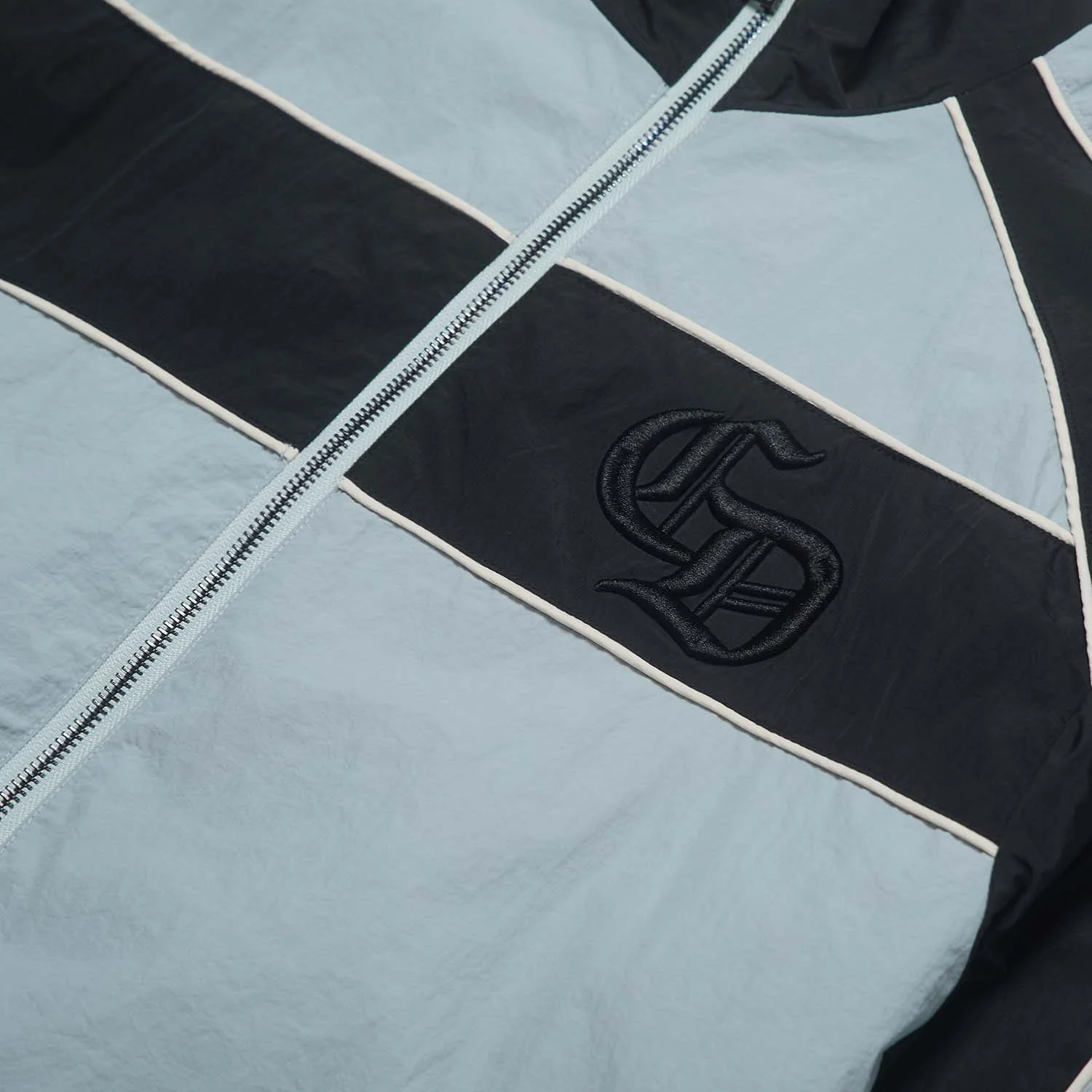 PANELLED TRAINING NYLON JACKET - Image 11